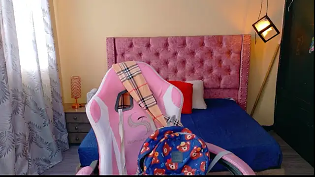 Snapshot of Sofii_cutee chatting on 17, 1, 2026 Sofii cutee online show from 17, 1, 2026