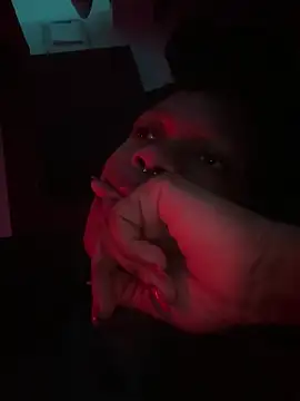 Boneca25 online show from 19, 4, 2026