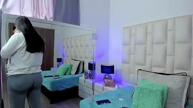 Ariana rouse online show from 23, 4, 2026