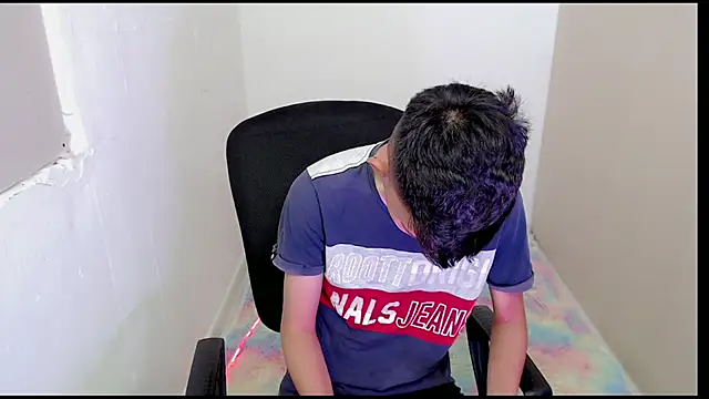 Snapshot of Alexxx_lov chatting on 26, 2, 2025 Alexxx lov online show from 26, 2, 2025