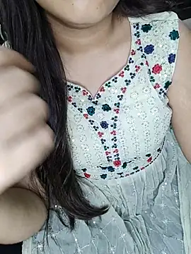 JANVI MISHRA1 online show from 7, 4, 2026