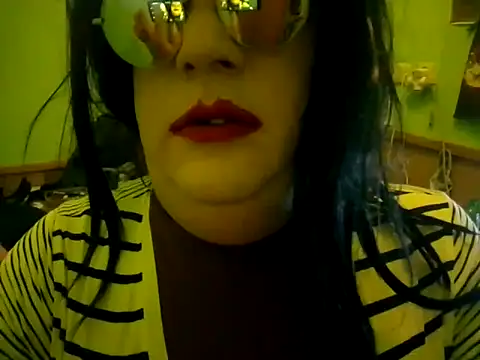 Snapshot of Adrianka chatting on 21, 9, 2025 Adrianka online show from 21, 9, 2025
