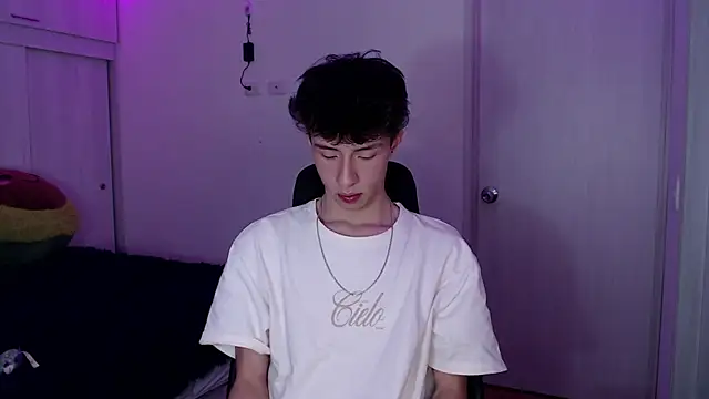 Juanmres online show from 7, 4, 2026