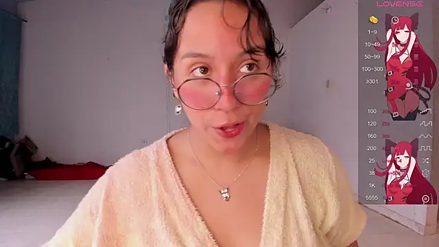 Ludovica6669 online show from 4, 3, 2025