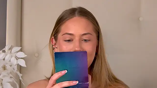 ur wet dreams online show from 4, 3, 2026