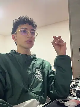 iKrofur online show from 9, 3, 2025