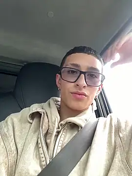 iKrofur online show from 18, 2, 2026