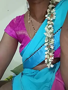 Snapshot of TeluguammayiMahi chatting on 10, 7, 2026 TeluguammayiMahi online show from 10, 7, 2026