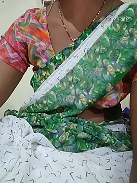 Snapshot of TeluguammayiMahi chatting on 30, 7, 2026 TeluguammayiMahi online show from 30, 7, 2026