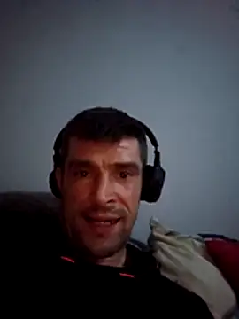 Snapshot of Schkodnik chatting on 1, 4, 2026 Schkodnik online show from 1, 4, 2026