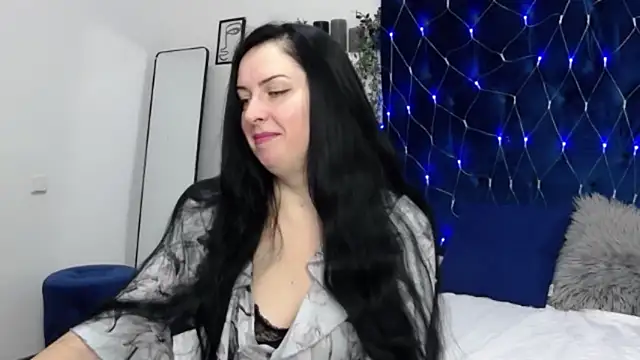 Snapshot of JacquelineElle chatting on 11, 2, 2025 JacquelineElle online show from 11, 2, 2025
