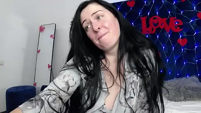 Snapshot of JacquelineElle chatting on 15, 2, 2025 JacquelineElle online show from 15, 2, 2025