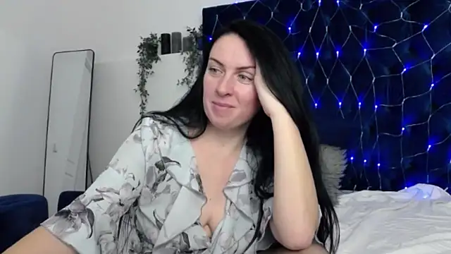 Snapshot of JacquelineElle chatting on 23, 2, 2025 JacquelineElle online show from 23, 2, 2025