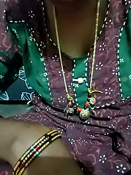 Snapshot of sweety006telugu chatting on 2, 3, 2025 sweety006telugu online show from 2, 3, 2025