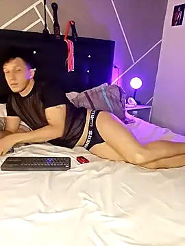 AngeloColleen online show from 14, 10, 2025