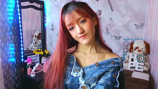Snapshot of Lya1_ch chatting on 25, 1, 2025 Lya1 ch online show from 25, 1, 2025