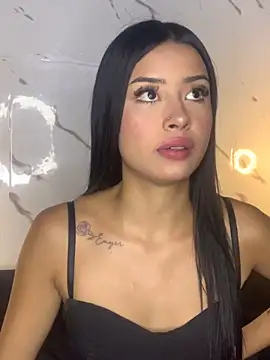 Miss karol online show from 28, 1, 2025