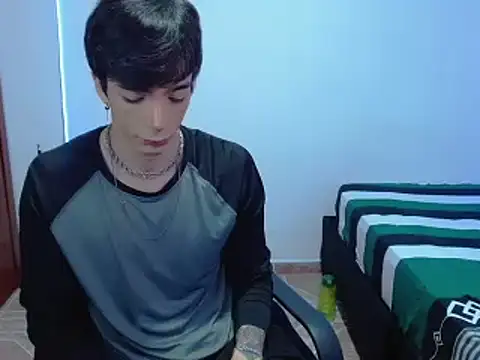 H3ll B0I online show from 2, 3, 2025