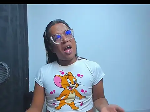 monsterdickcessy 22cm online show from 28, 1, 2025