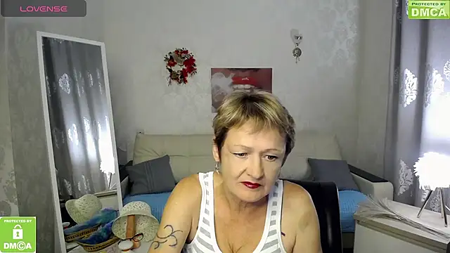 SexyGrandma  online show from 16, 9, 2025
