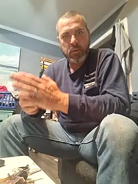 Snapshot of thickdaddy2982 chatting on 13, 2, 2025 thickdaddy2982 online show from 13, 2, 2025