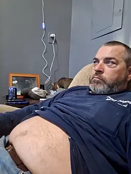 Snapshot of thickdaddy2982 chatting on 13, 2, 2025 thickdaddy2982 online show from 13, 2, 2025