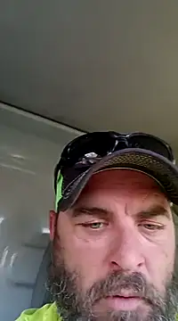 Snapshot of thickdaddy2982 chatting on 12, 3, 2025 thickdaddy2982 online show from 12, 3, 2025