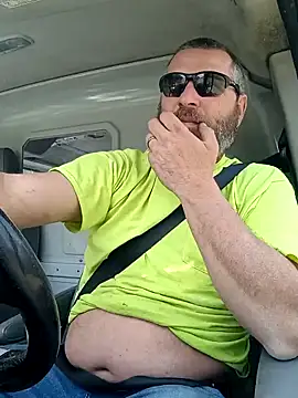 Snapshot of thickdaddy2982 chatting on 13, 3, 2025 thickdaddy2982 online show from 13, 3, 2025