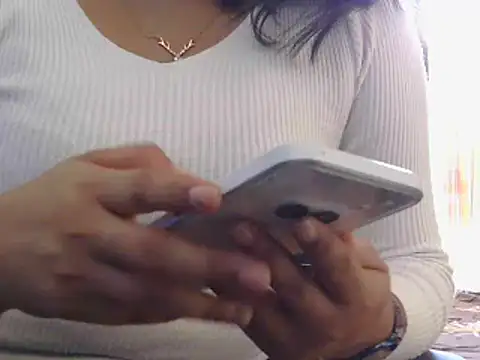 Cutie Pie1p online show from 18, 2, 2025