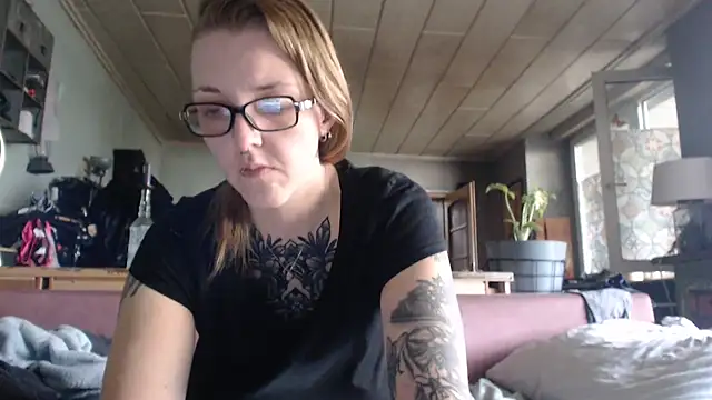 Astrid-Gilbert online show from 21, 2, 2025