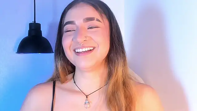 Shanntal  online show from 1, 11, 2025