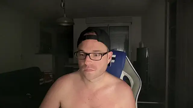 Funnyjul31 online show from 25, 1, 2025