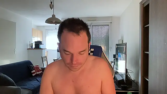 Funnyjul31 online show from 19, 2, 2025