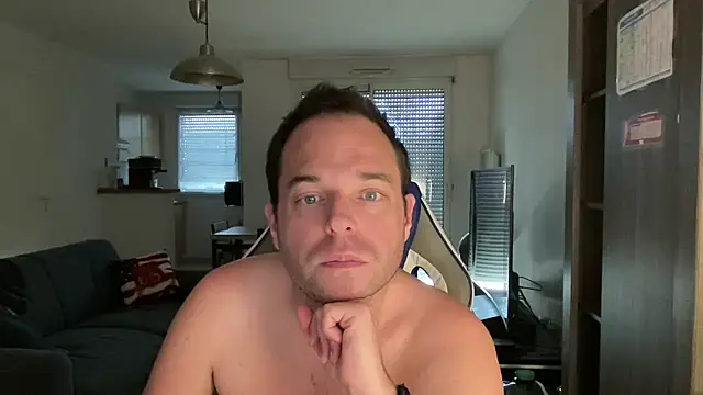 Funnyjul31 online show from 8, 3, 2025