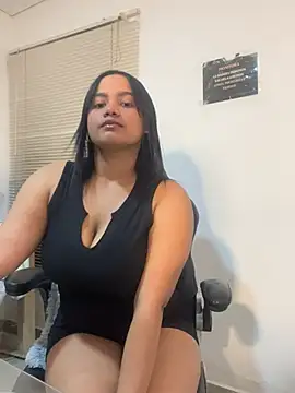 Snapshot of my_cam chatting on 30, 1, 2025 my cam online show from 30, 1, 2025