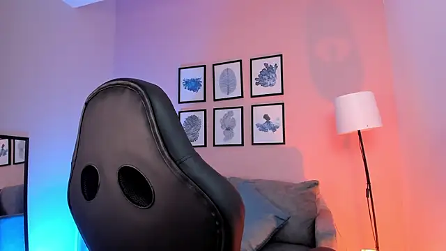 Snapshot of nina__dixon chatting on 17, 9, 2025 nina dixon online show from 17, 9, 2025