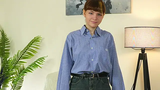 ElvaAxley online show from 28, 1, 2025