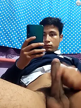 Snapshot of EduardoEspinoza12 chatting on 6, 10, 2025 EduardoEspinoza12 online show from 6, 10, 2025