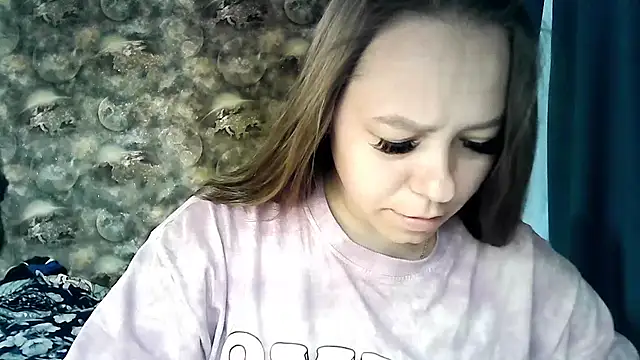 Snapshot of Misssweet_s chatting on 4, 6, 2026 Misssweet s online show from 4, 6, 2026