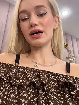 KristinaDane online show from 1, 3, 2025