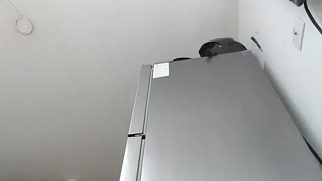 Antoneella vz online show from 4, 11, 2025