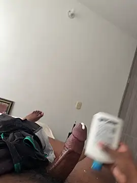 jhonnes  online show from 4, 12, 2025