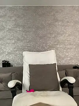 LillySquirtShot online show from 1, 4, 2026