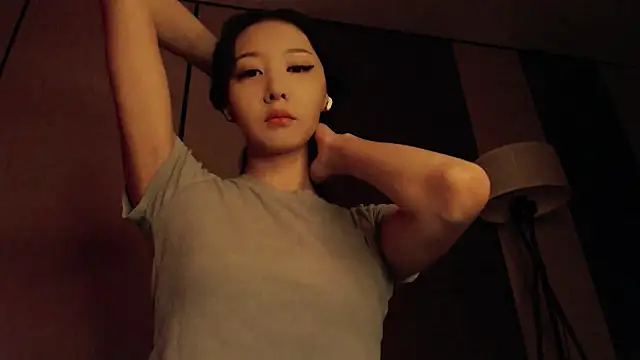 Fudzik0 online show from 10, 4, 2026