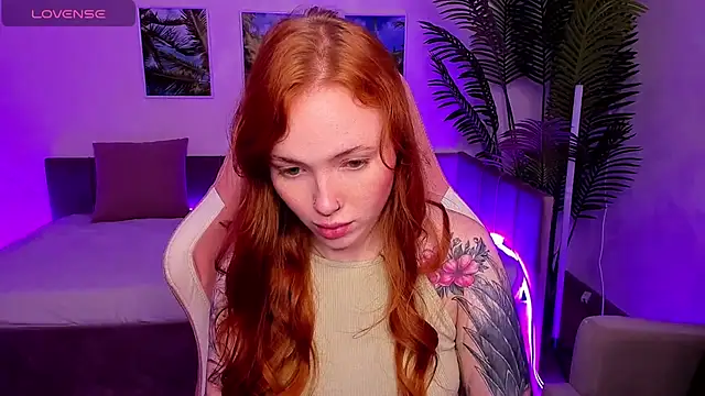 Maya Light online show from 5, 10, 2025