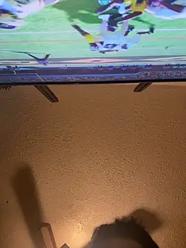 B3-Dindles online show from 10, 10, 2025