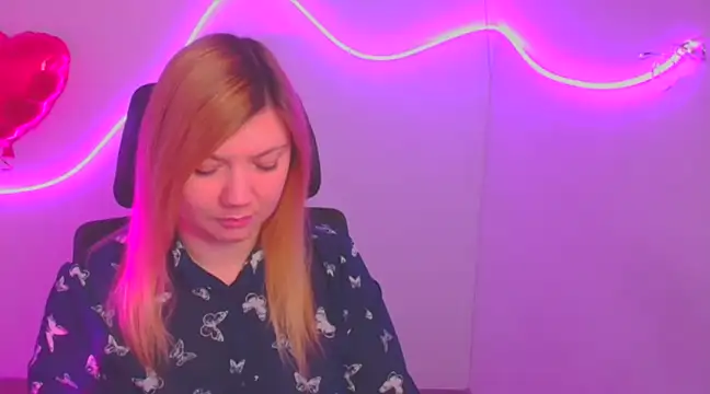 Snapshot of Lola_moree chatting on 22, 2, 2025 Lola moree online show from 22, 2, 2025