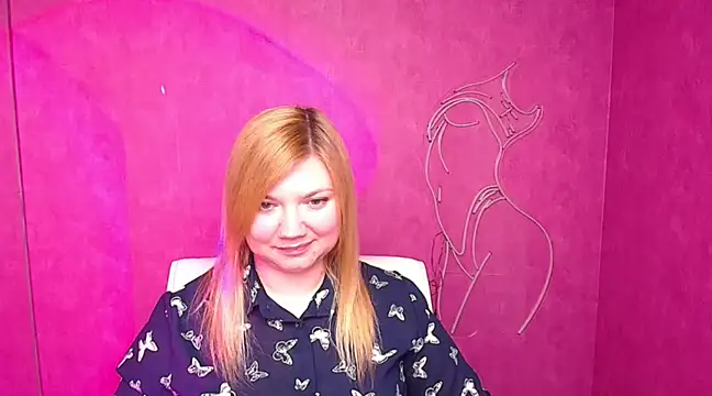 Snapshot of Lola_moree chatting on 3, 3, 2025 Lola moree online show from 3, 3, 2025
