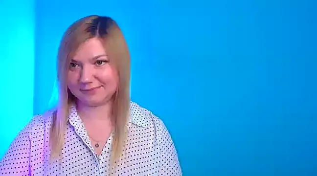 Snapshot of Lola_moree chatting on 15, 3, 2025 Lola moree online show from 15, 3, 2025