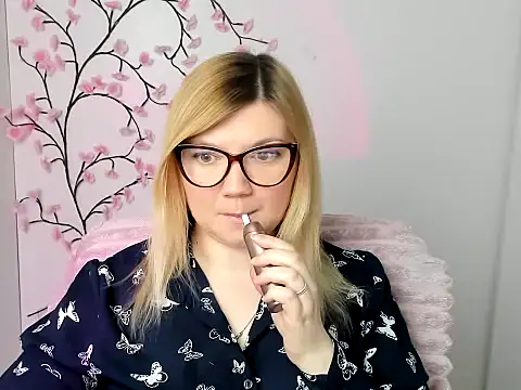 Lola moree online show from 13, 3, 2026